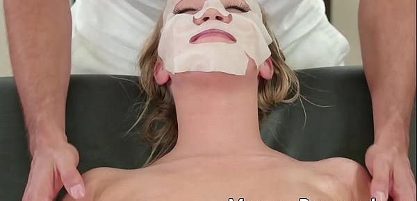  Bailey Brooke rejuvenated by masseurs cock and facial